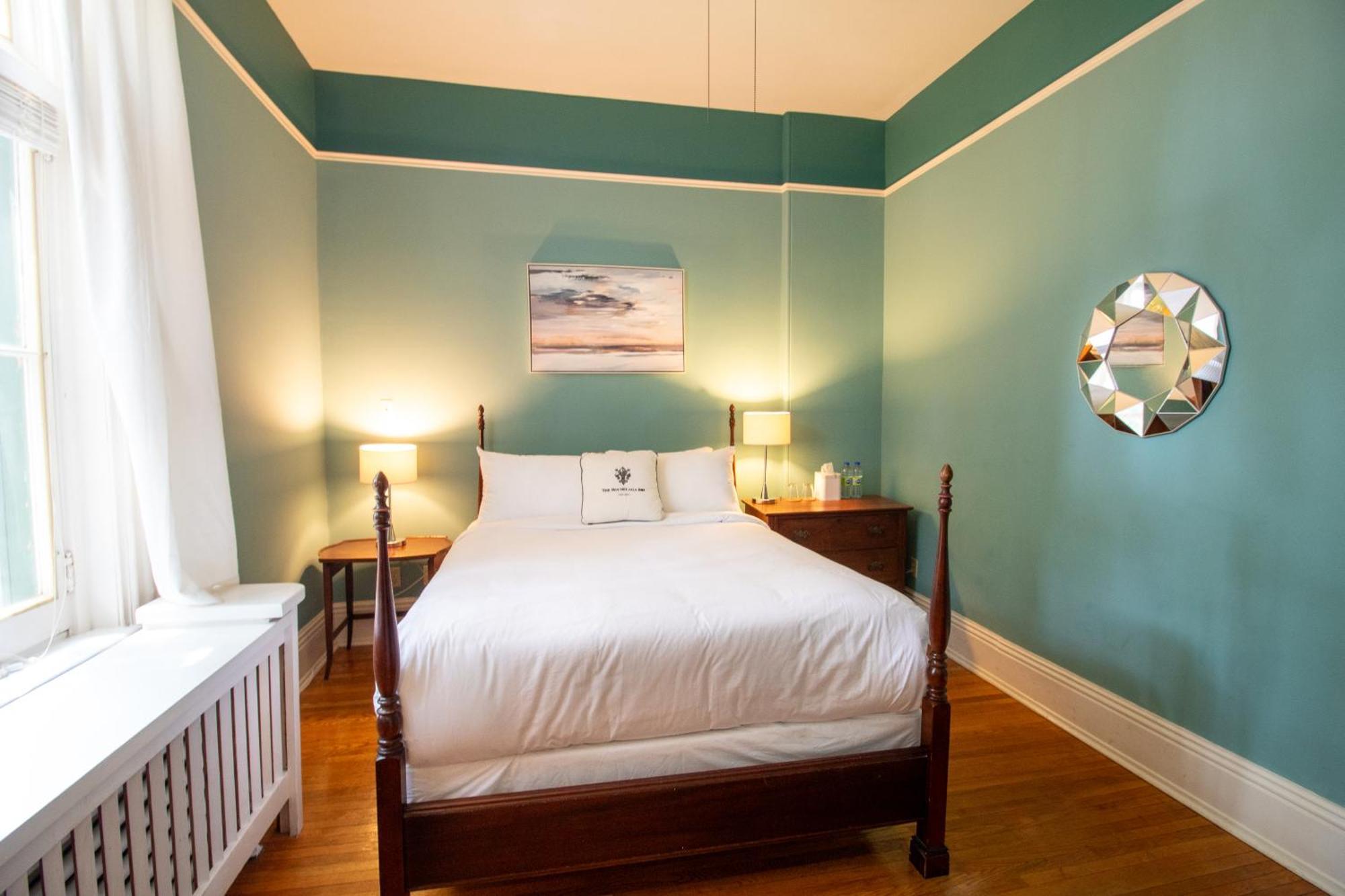 Hochelaga Inn Кінгстон Екстер'єр фото