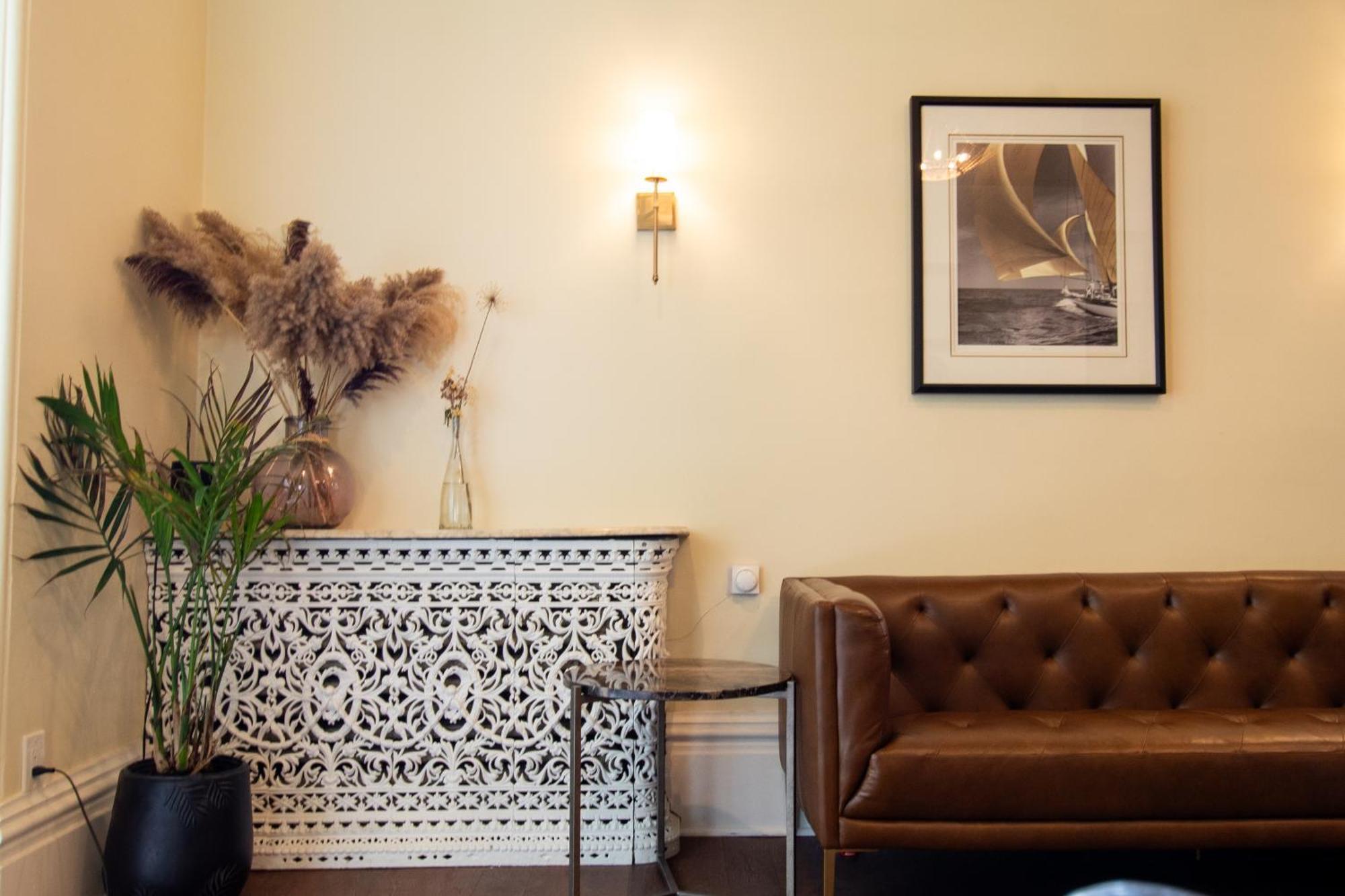 Hochelaga Inn Кінгстон Екстер'єр фото