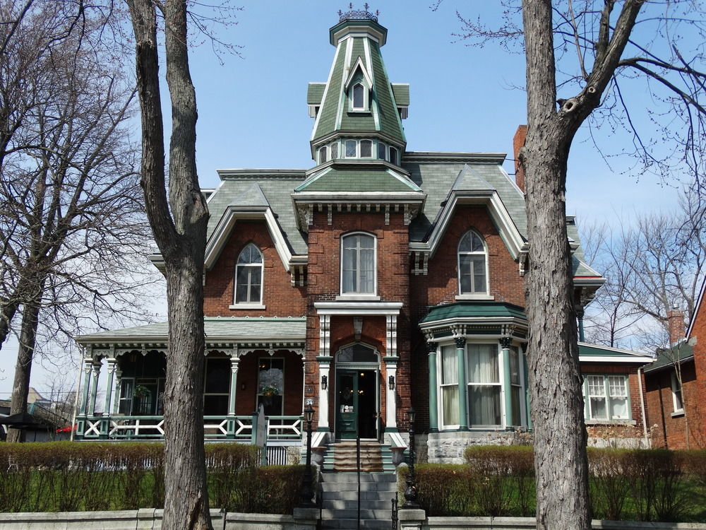 Hochelaga Inn Кінгстон Екстер'єр фото