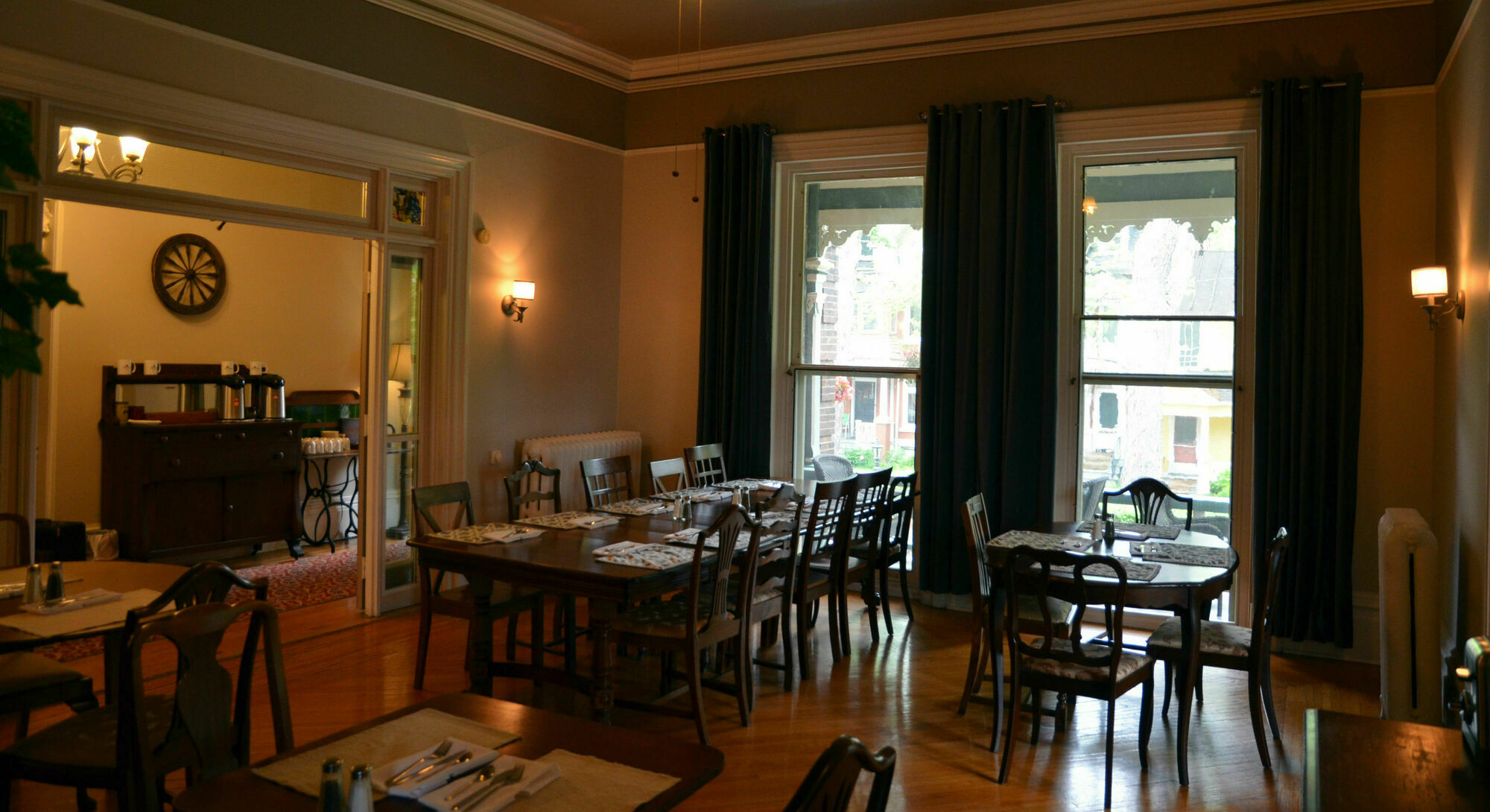 Hochelaga Inn Кінгстон Екстер'єр фото